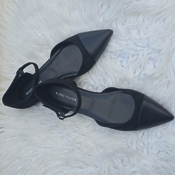 Marc Fisher Elesia2 Black Pointed Flats - Picture 1 of 13
